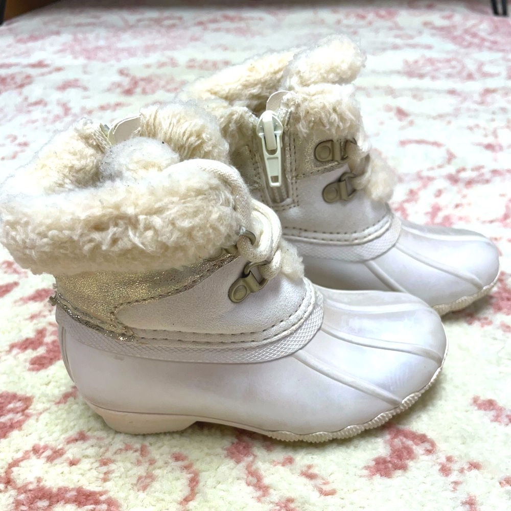 Sperry Furry Snow Boot